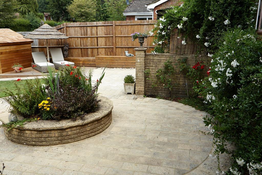 Richmond Lane Guest House - Aa Accredited Romsey Exterior foto